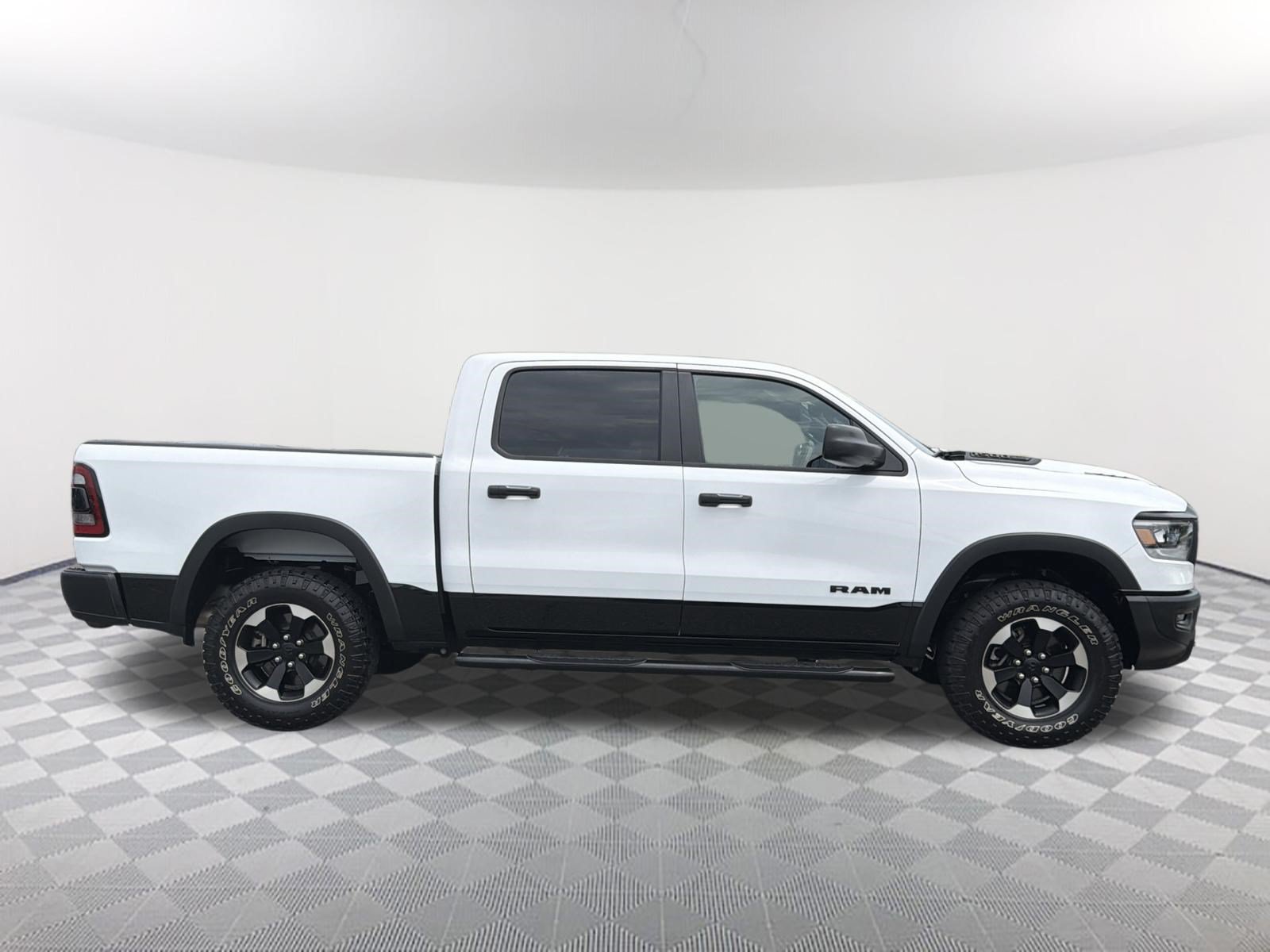 Used 2023 RAM 1500 Rebel AWD/4WD image 18