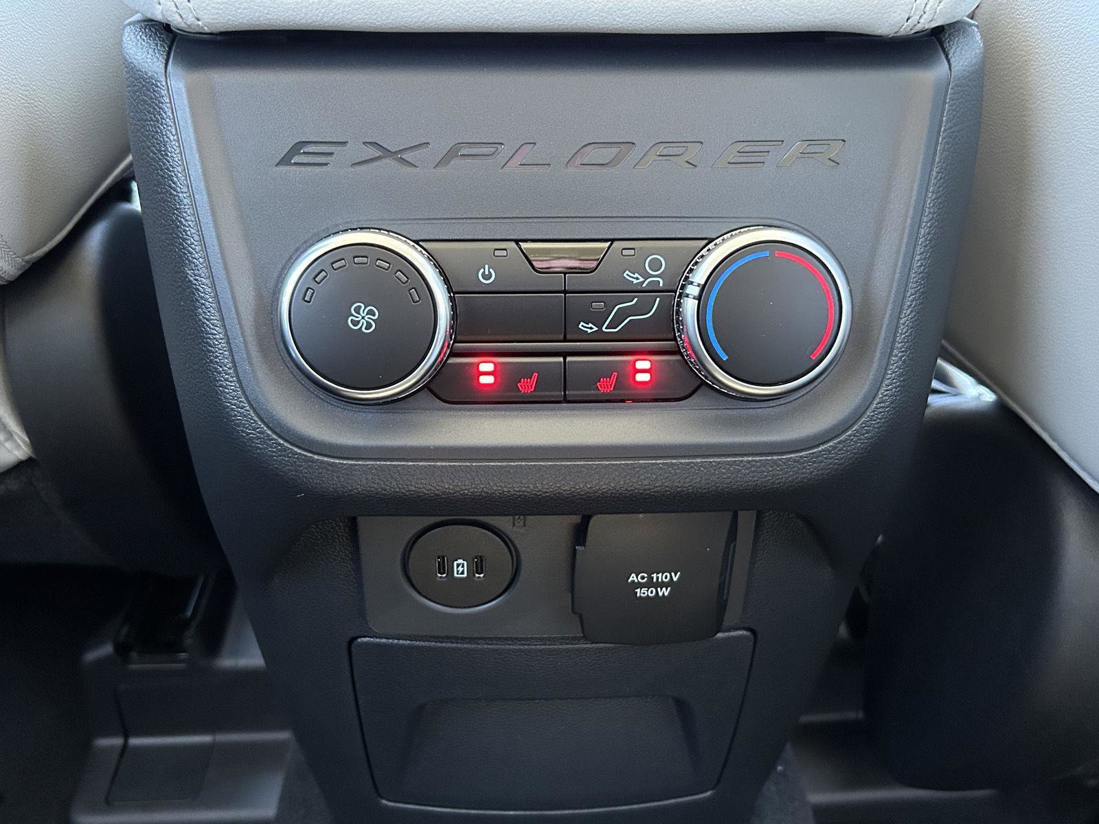 New 2026 Ford Explorer Platinum w/ LUX Leather Package image 8