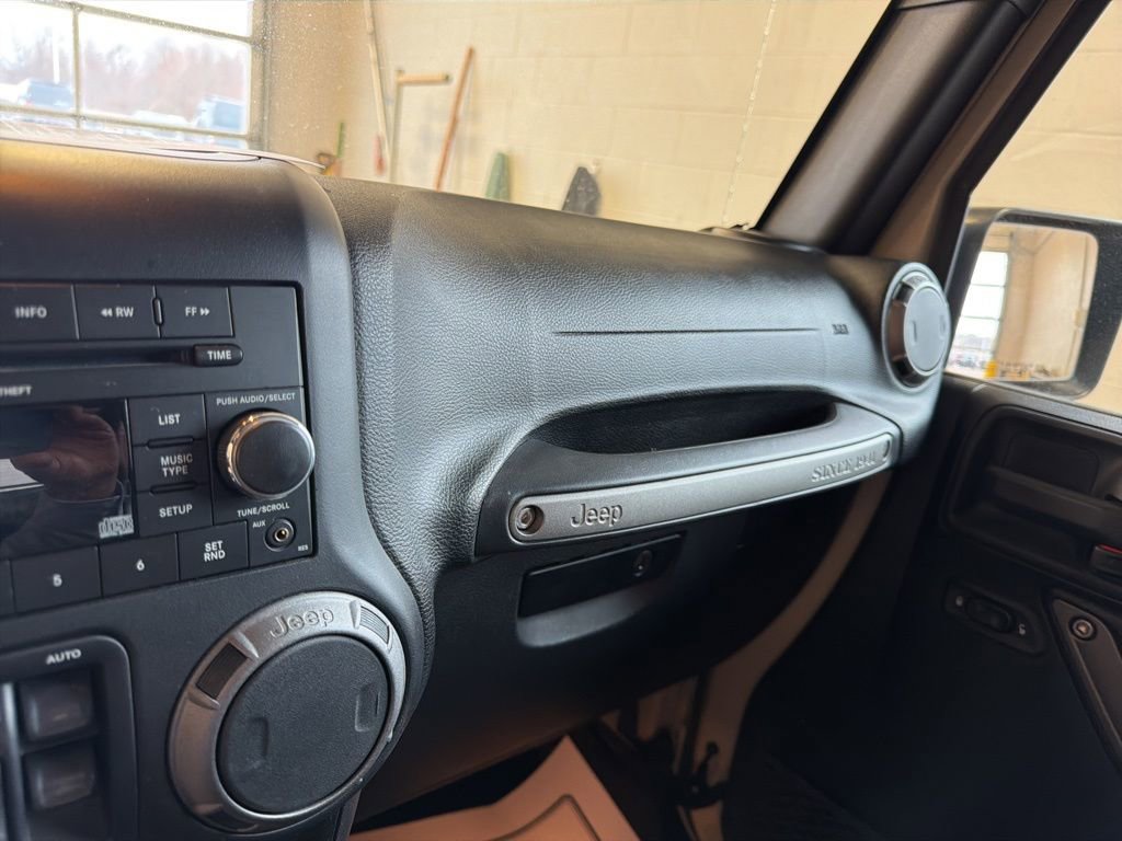 Used 2017 Jeep Wrangler Unlimited Sport w/ Quick Order Package 24S image 31