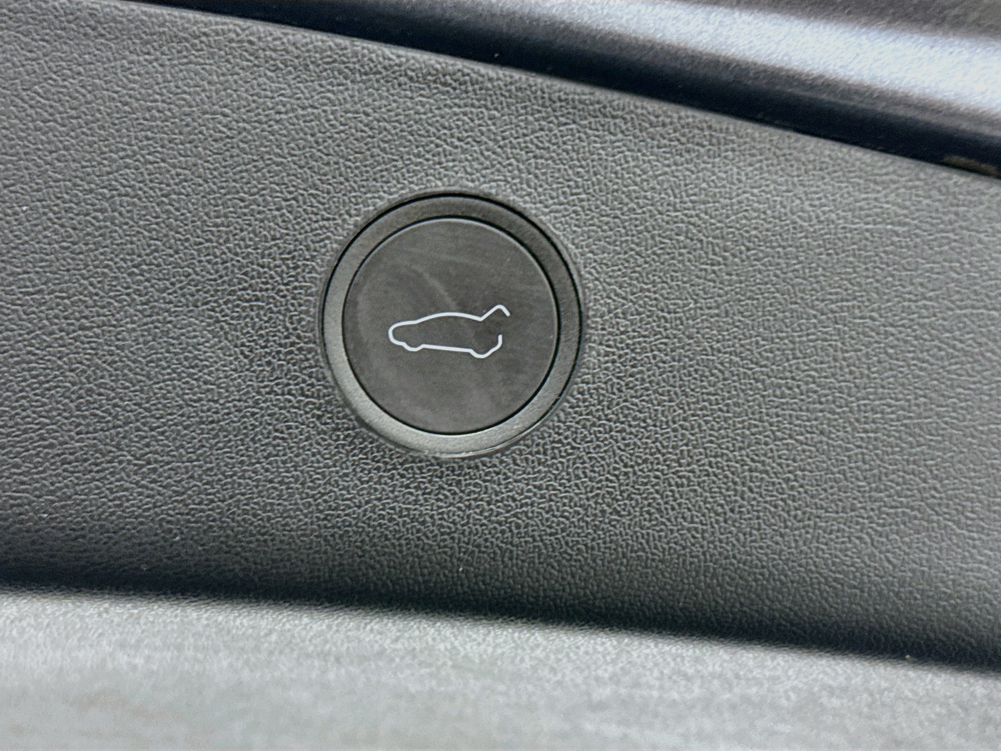Used 2023 Tesla Model 3 Standard Range RWD image 28