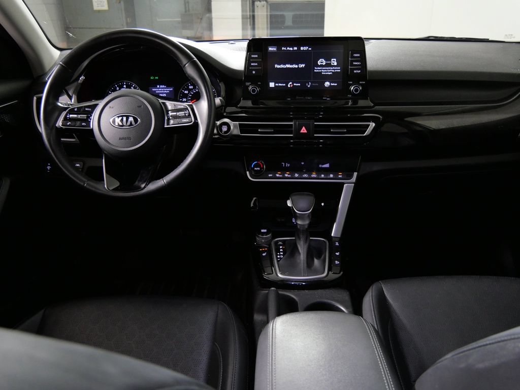 Used 2021 Kia Seltos EX AWD/4WD image 18