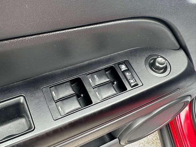 Used 2012 Jeep Compass Latitude image 15