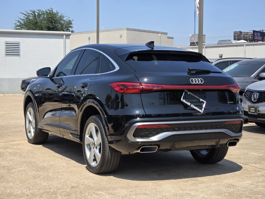 Certified 2025 Audi Q5 Premium Plus w/ Premium Plus AWD/4WD image 11