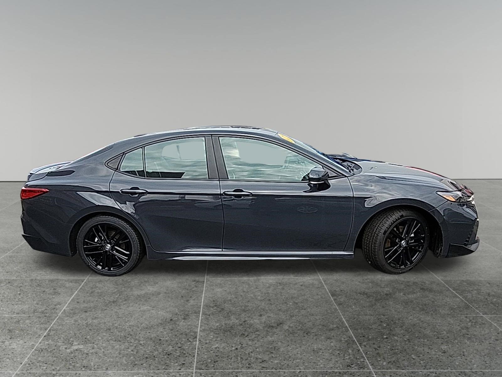 Certified 2025 Toyota Camry SE image 8