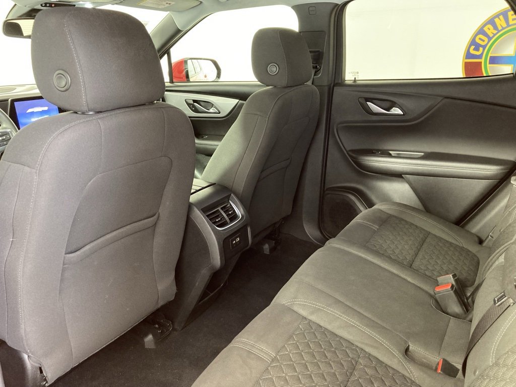 Used 2022 Chevrolet Blazer LT image 13