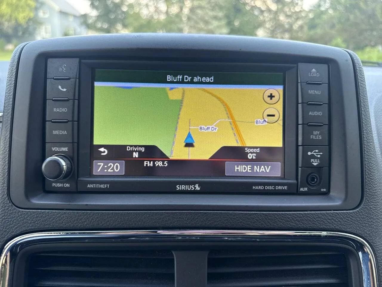 Used 2019 Dodge Grand Caravan SXT w/ Blacktop Package FWD image 18