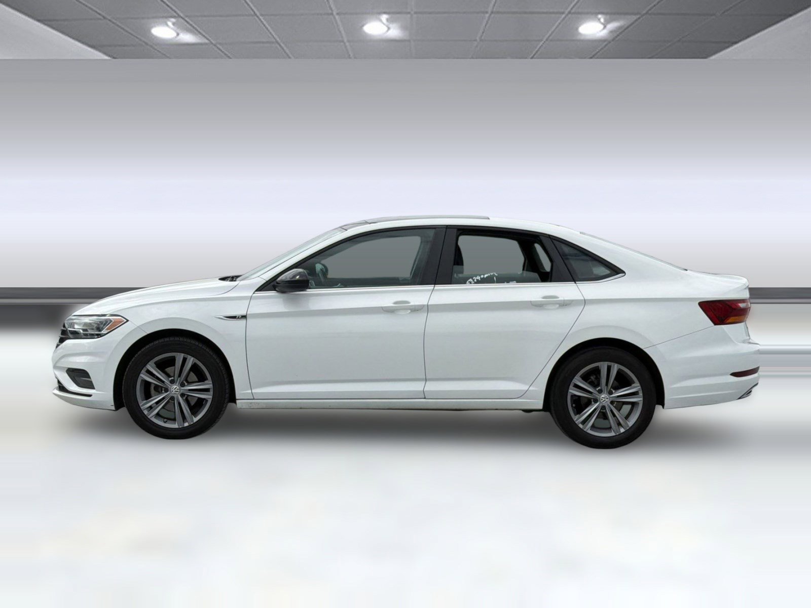 Used 2019 Volkswagen Jetta R-Line w/ R-Line Cold Weather Package FWD image 2