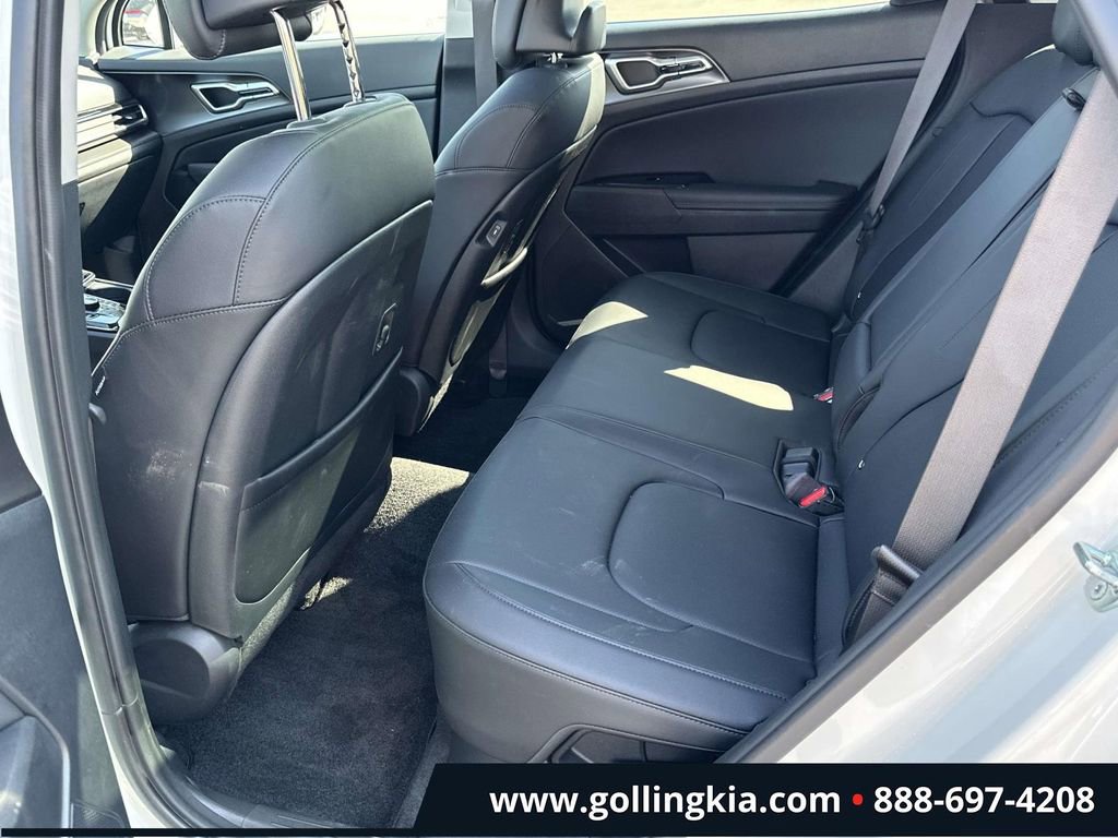 Certified 2025 Kia Sportage EX w/ EX Premium Package image 10