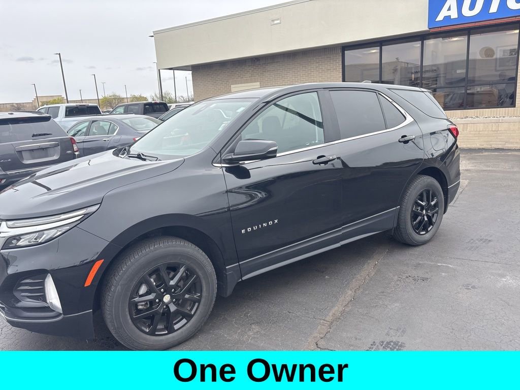 Used 2024 Chevrolet Equinox LT AWD/4WD image 1