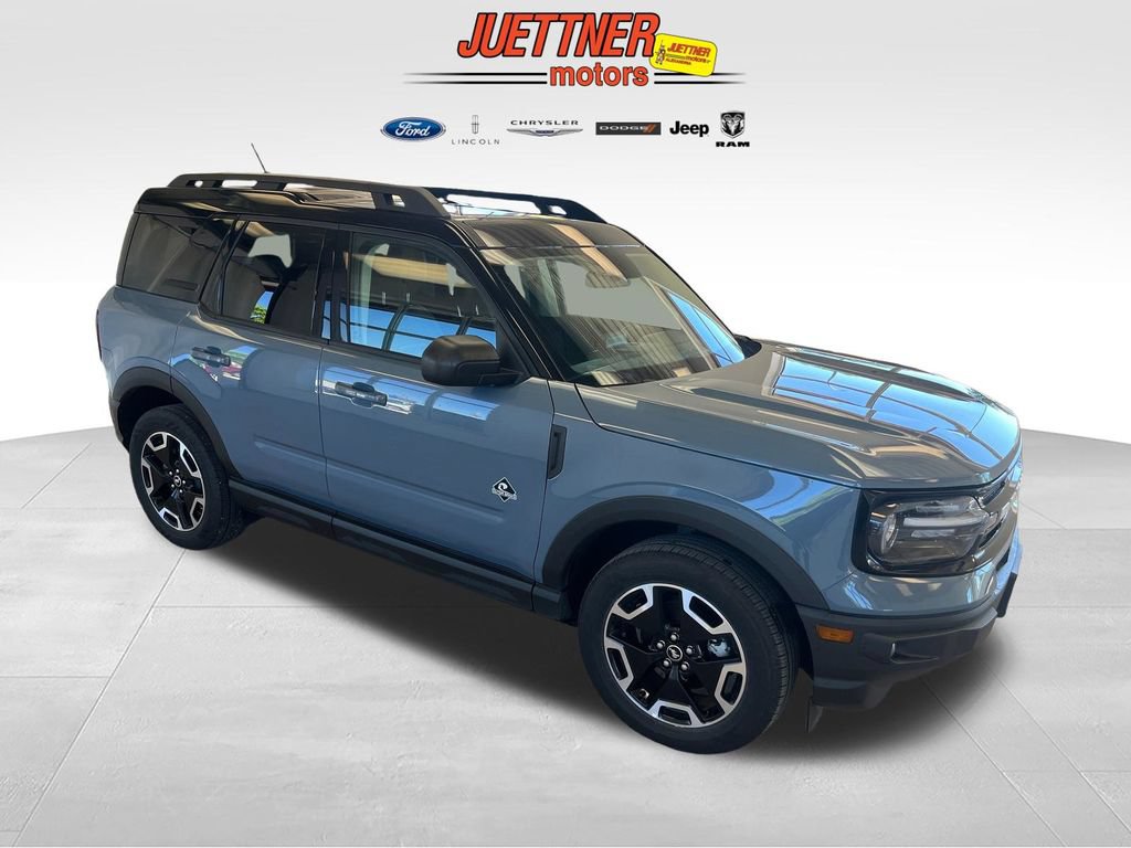 Used 2024 Ford Bronco Sport Outer Banks w/ Tech Package AWD/4WD image 8