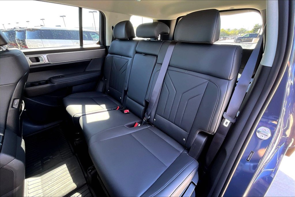 Certified 2026 Hyundai Santa Fe SEL FWD image 26