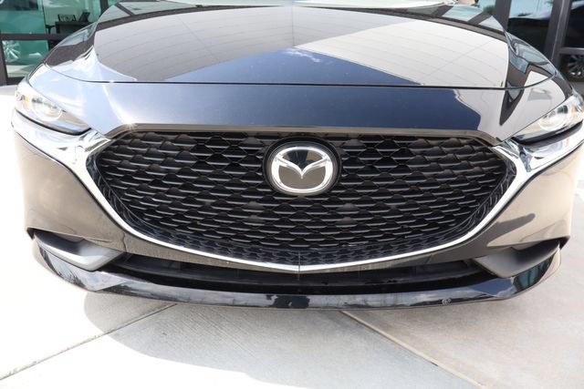 Used 2022 MAZDA MAZDA3 s FWD image 9