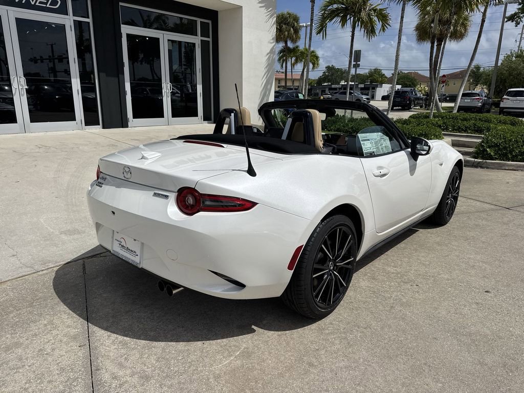 New 2026 MAZDA MX-5 Miata Grand Touring image 3