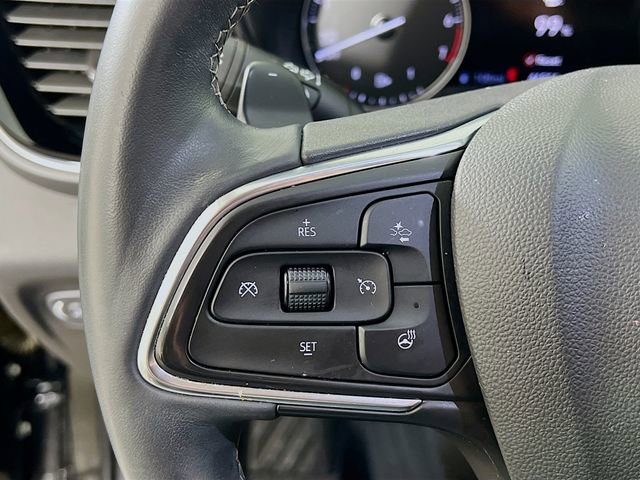 Used 2022 Buick Envision Avenir w/ Technology Package II image 13