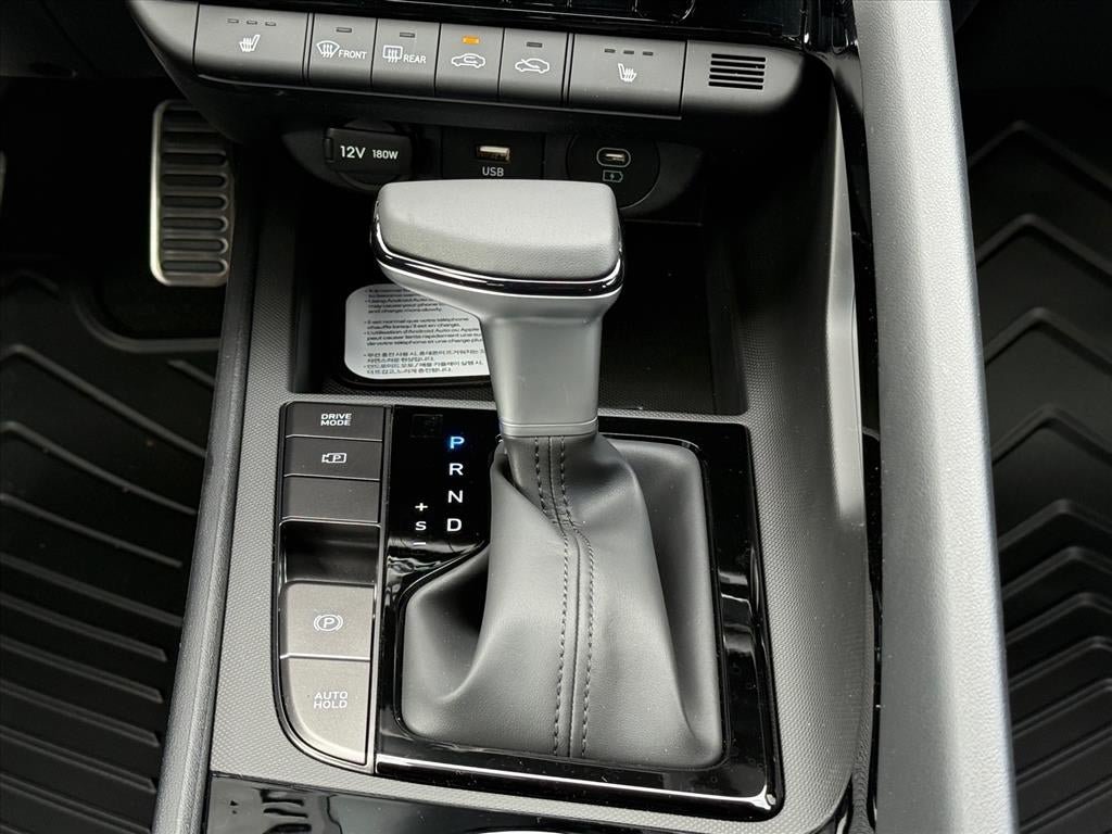 New 2026 Hyundai Elantra SEL Sport FWD image 23