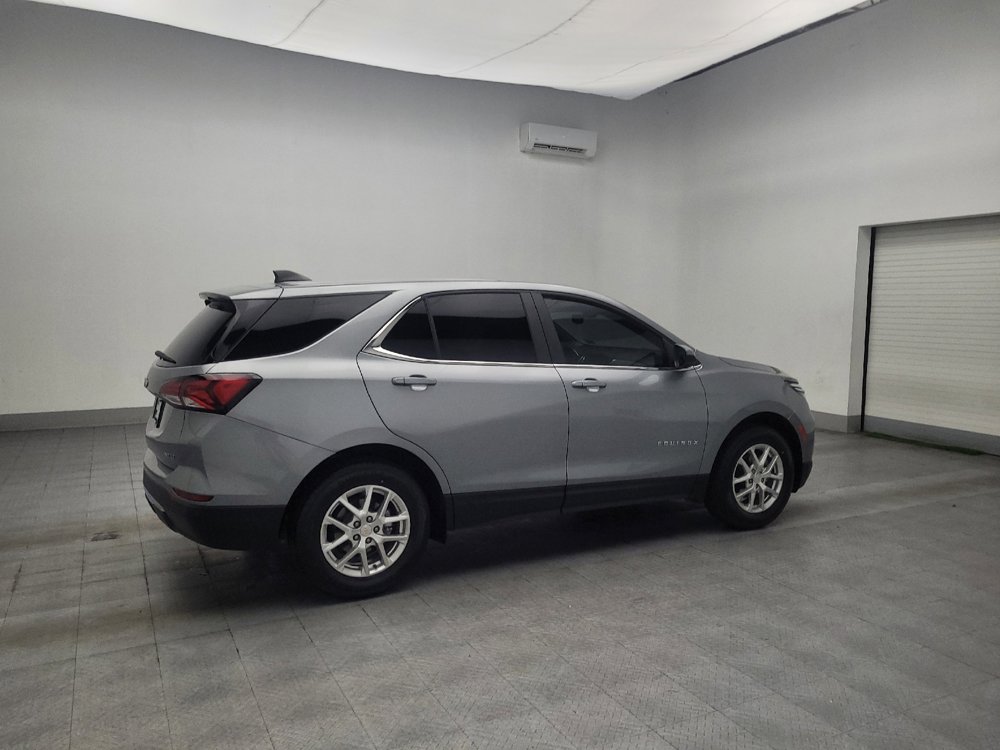 Used 2023 Chevrolet Equinox LT w/ Driver Convenience Package image 10