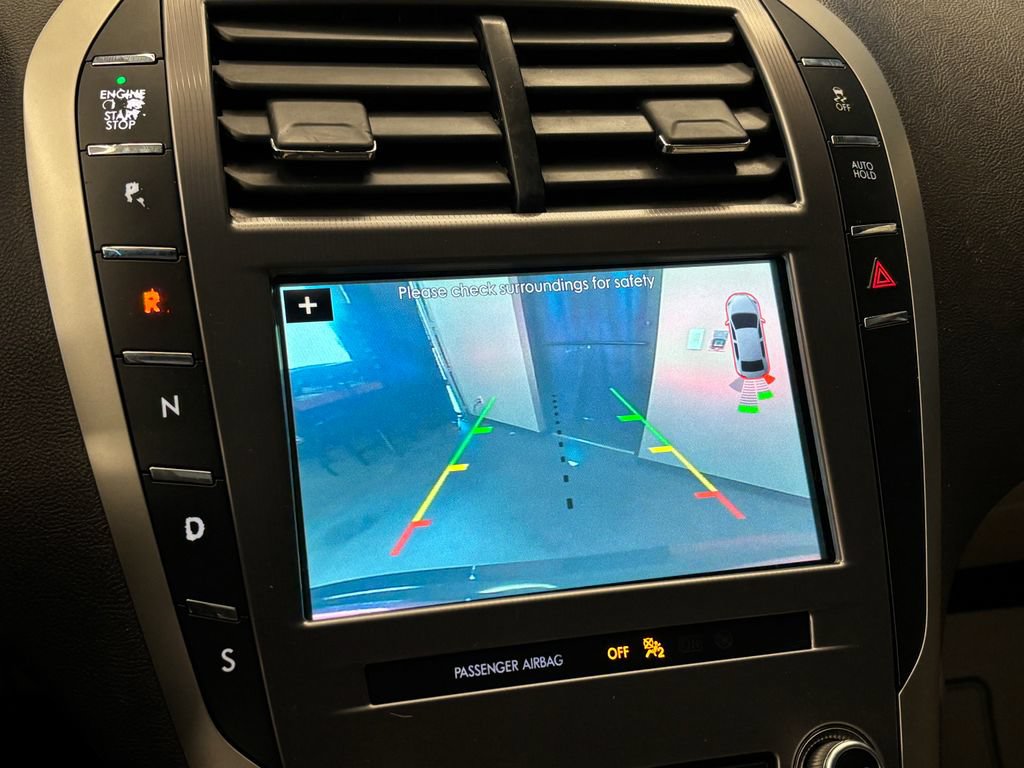 Used 2019 Lincoln MKZ Reserve FWD image 14