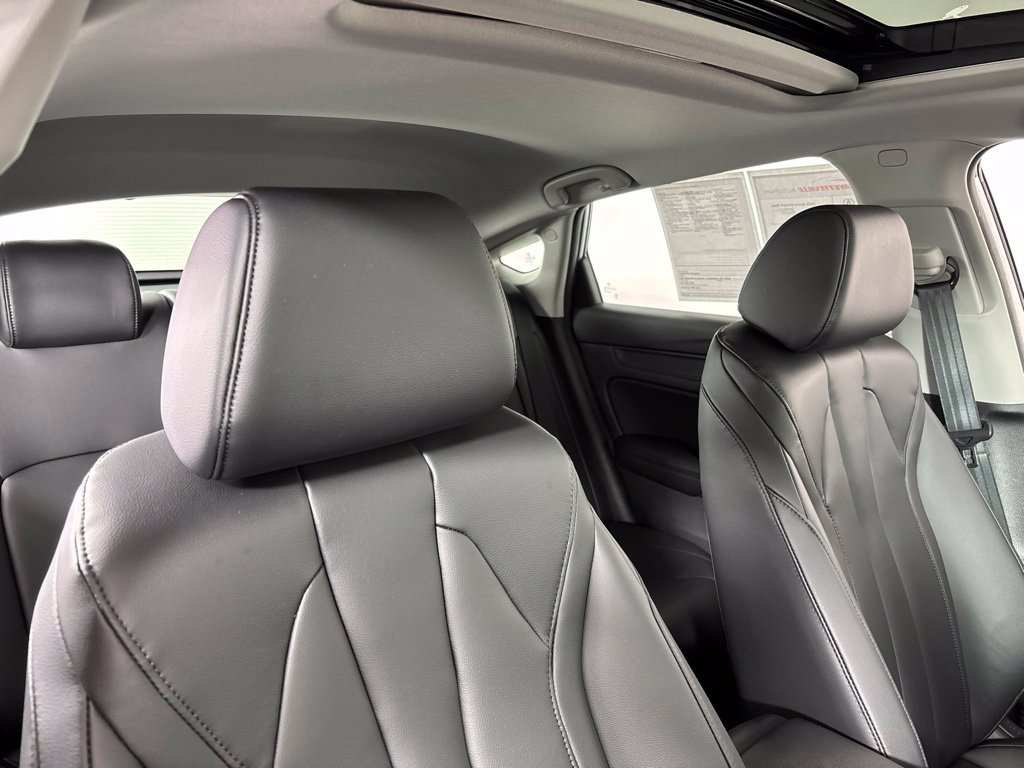 Certified 2026 Acura Integra FWD image 15