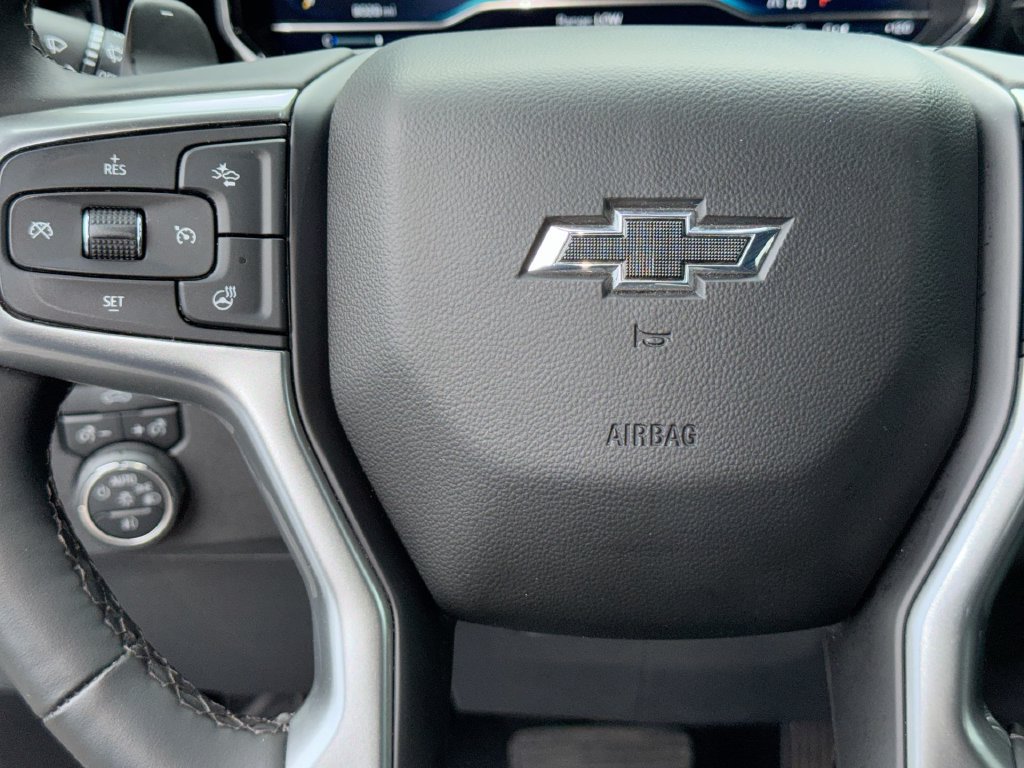 Used 2025 Chevrolet Silverado 1500 LT Trail Boss AWD/4WD image 17