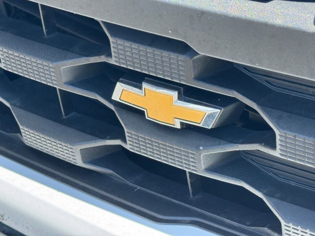 Used 2023 Chevrolet Silverado 1500 W/T w/ WT Value Package RWD image 9