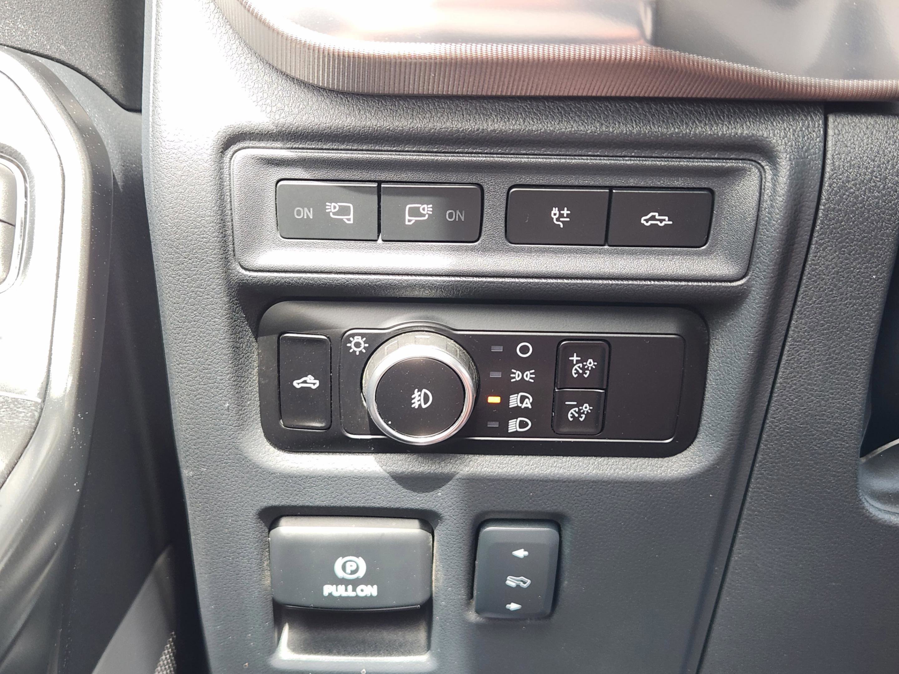 Used 2023 Ford F150 Raptor AWD/4WD image 18