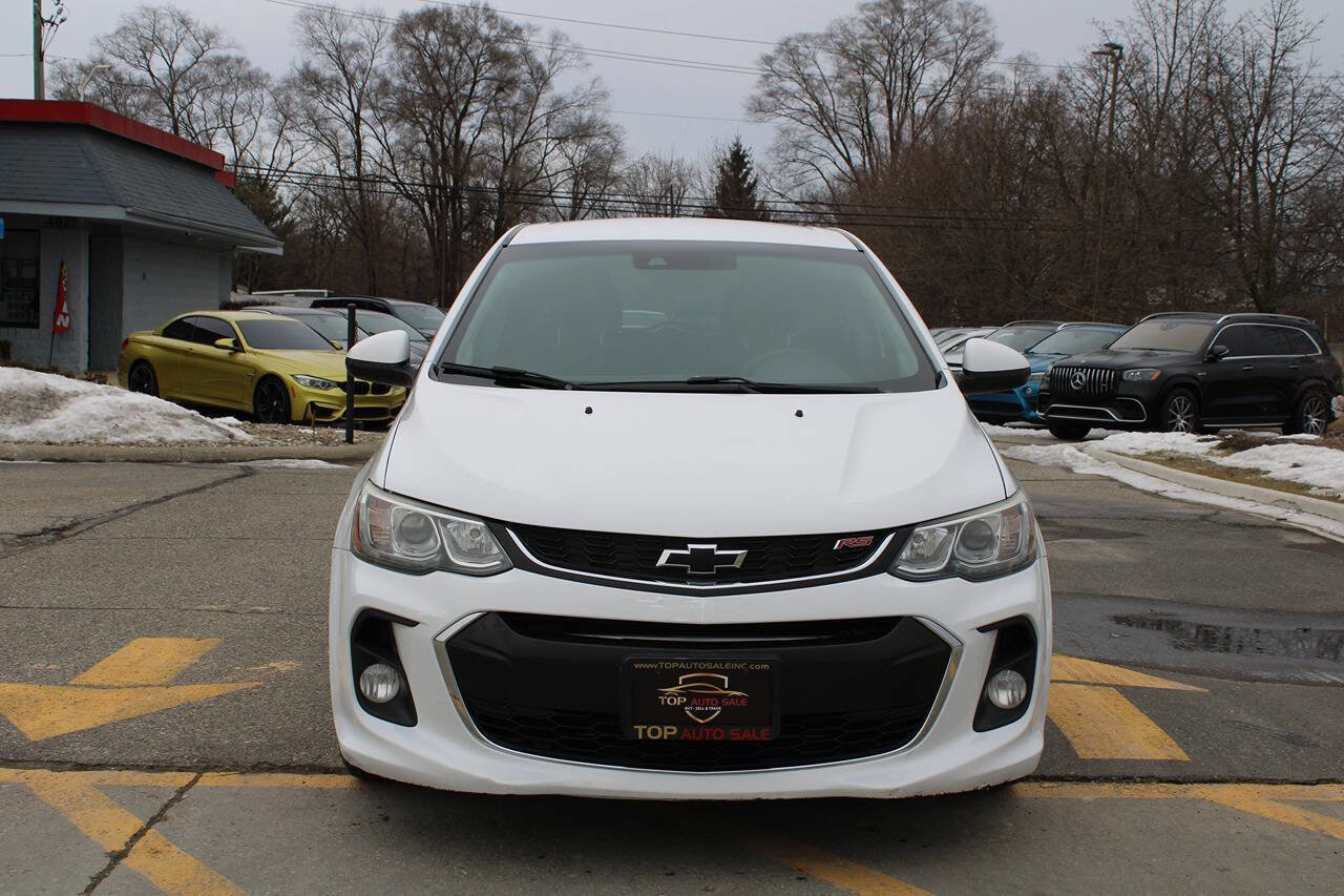 Used 2018 Chevrolet Sonic LT w/ Convenience Package image 3