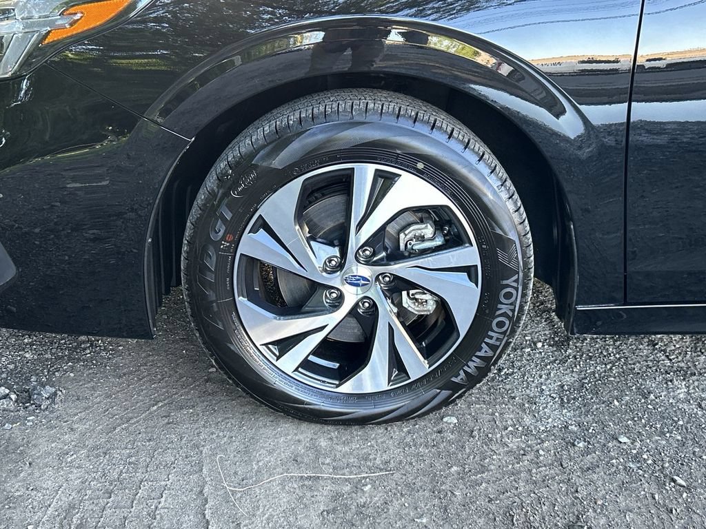 Certified 2025 Subaru Legacy Premium AWD/4WD image 10