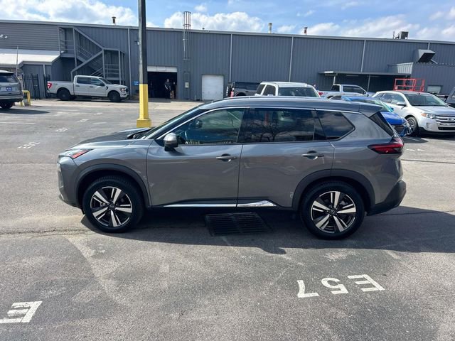 Used 2023 Nissan Rogue SL image 6