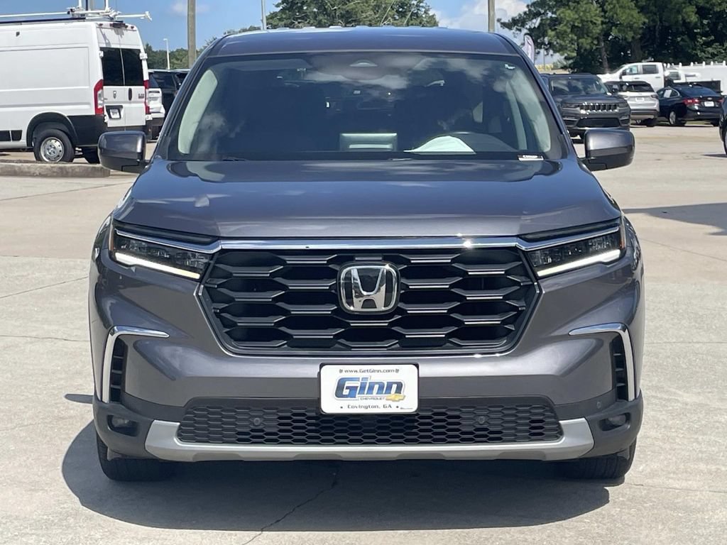 Used 2025 Honda Pilot EX-L image 6