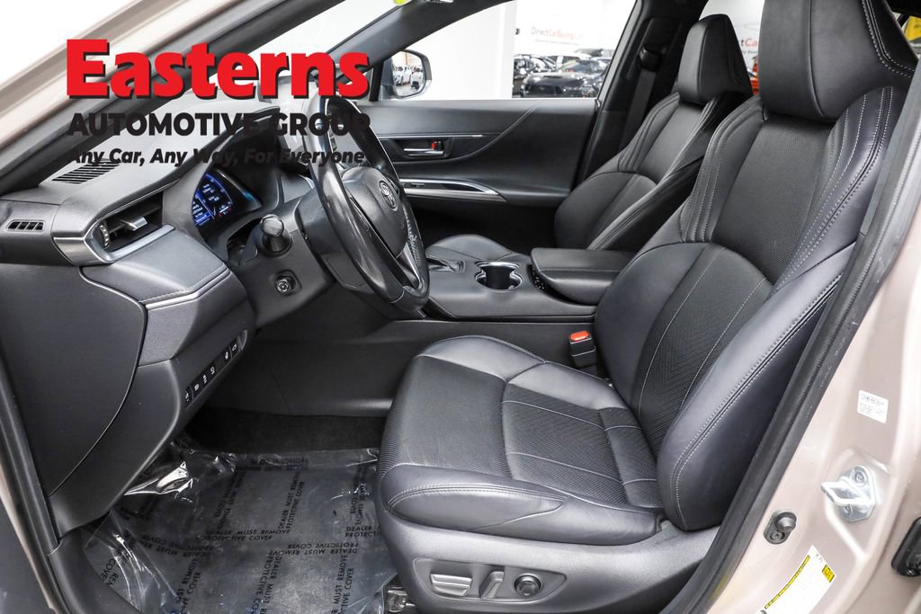 Used 2023 Toyota Venza Limited AWD/4WD image 14