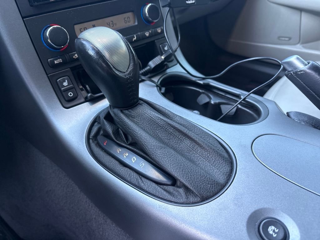 Used 2006 Chevrolet Corvette Coupe w/ Preferred Equipment Group image 27