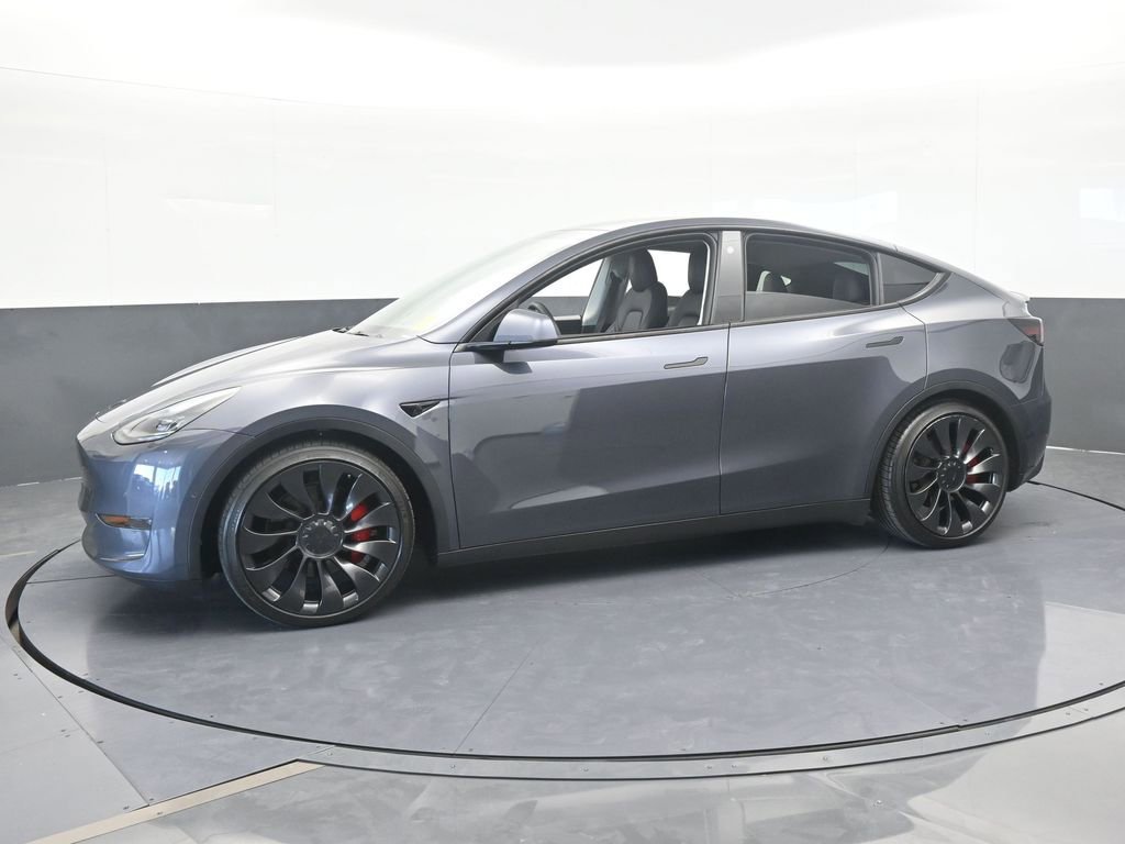 Used 2022 Tesla Model Y Performance image 2