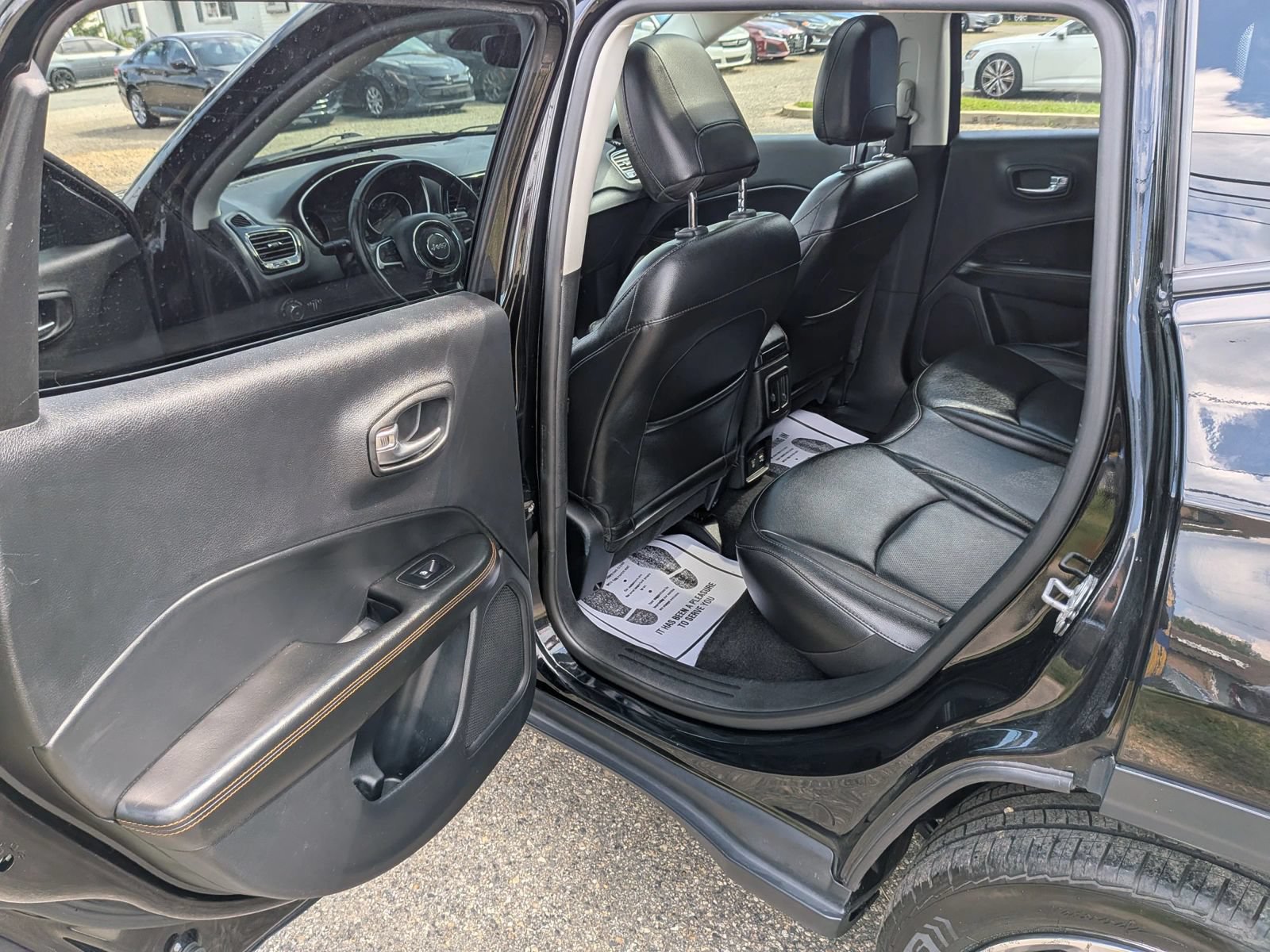 Used 2019 Jeep Compass Limited AWD/4WD image 26