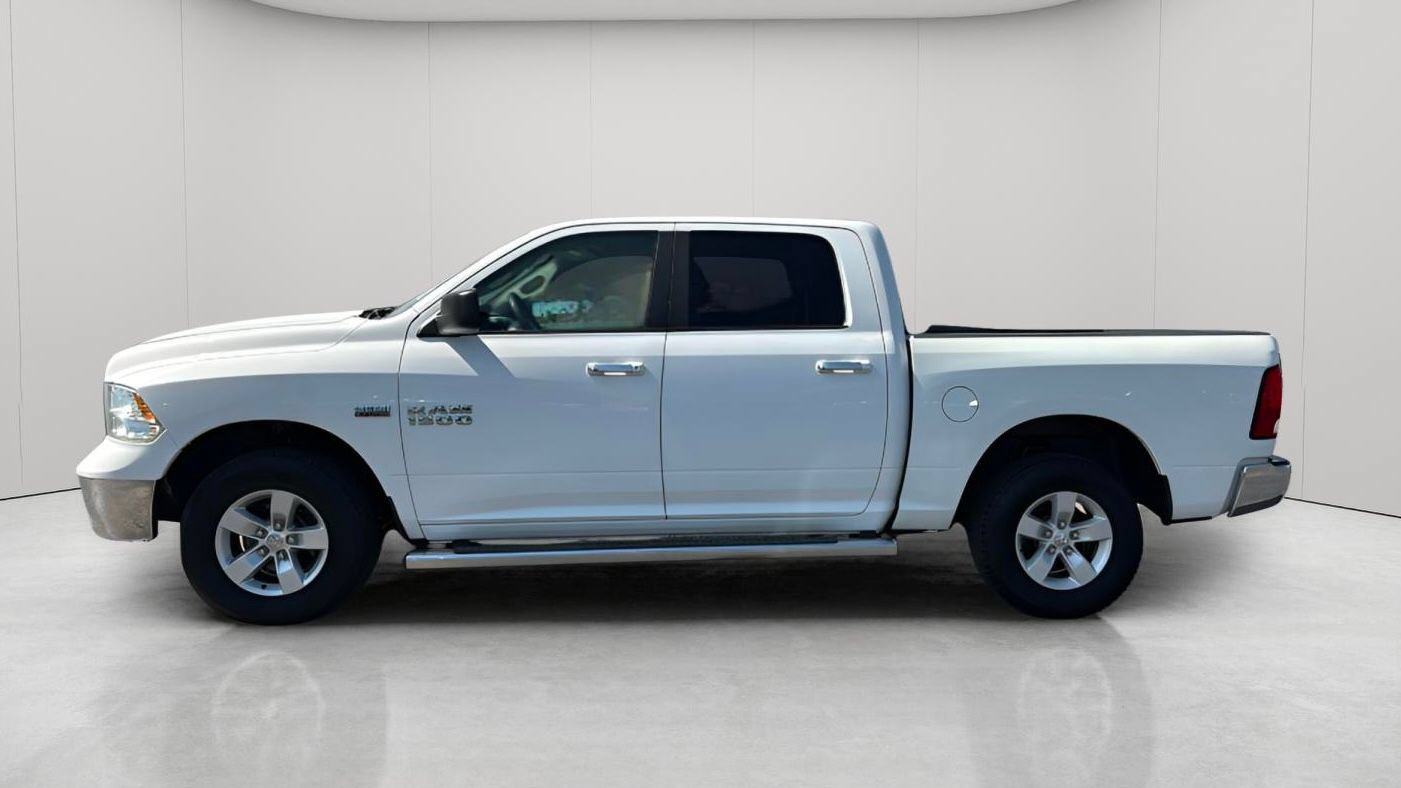Used 2018 RAM 1500 Classic SLT AWD/4WD image 9