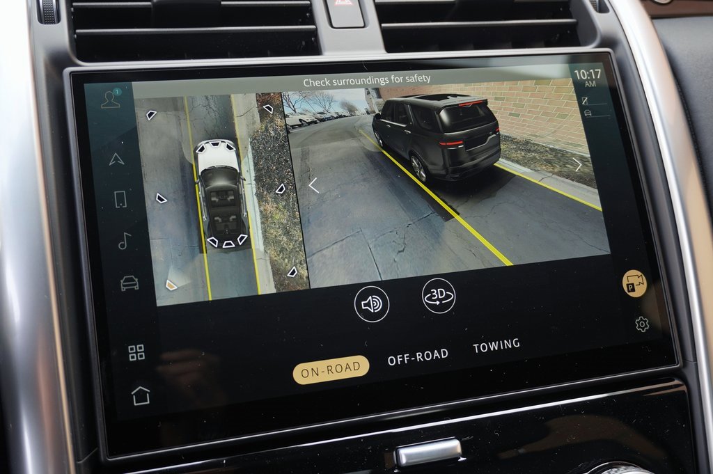 New 2025 Land Rover Discovery S image 26