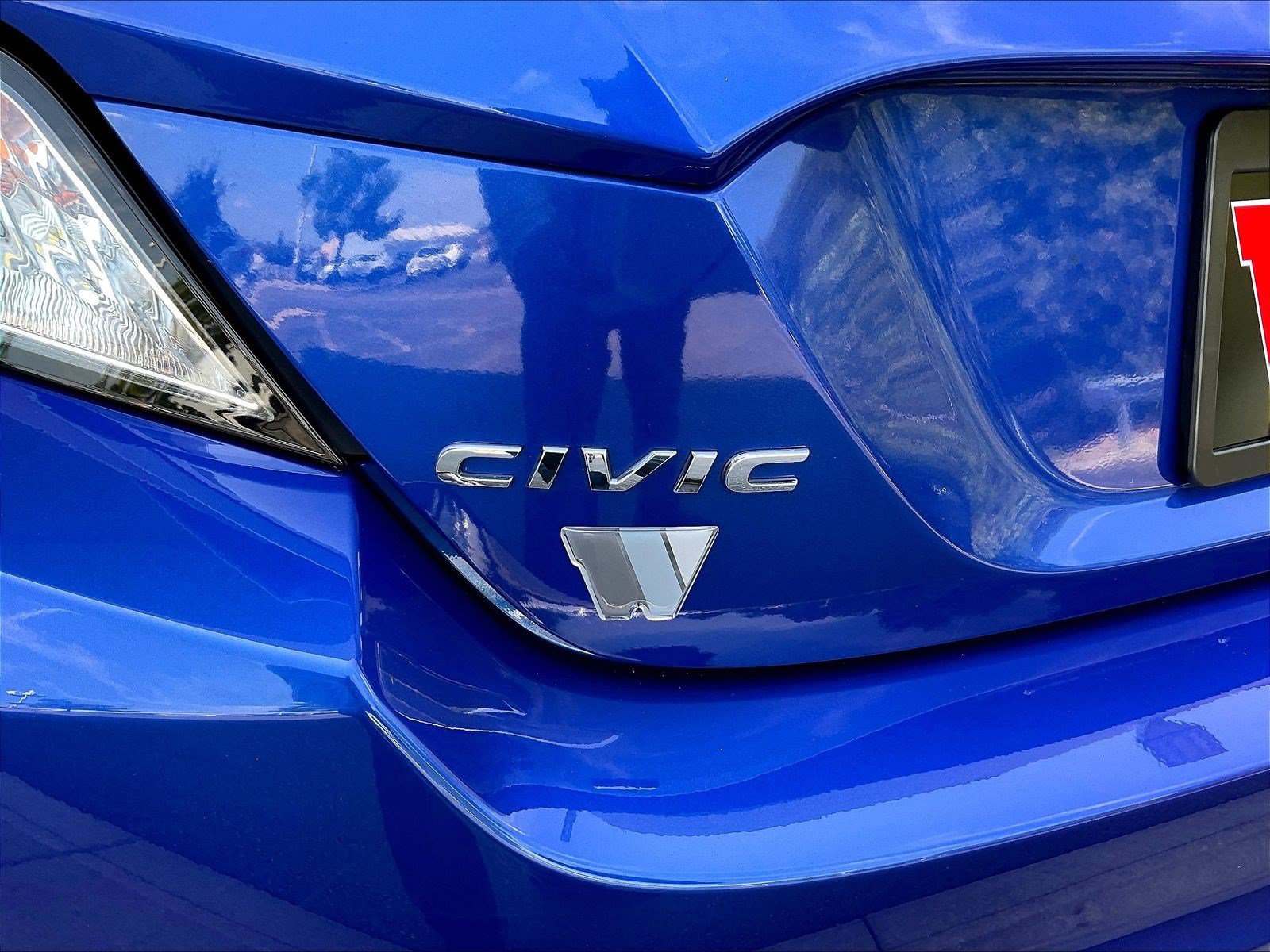 Used 2020 Honda Civic Sport image 22