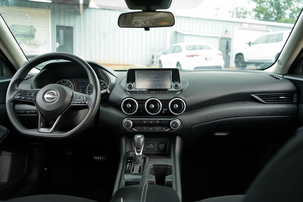 Used 2024 Nissan Sentra S FWD image 10