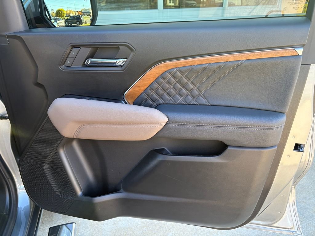 Certified 2024 GMC Canyon Denali image 49