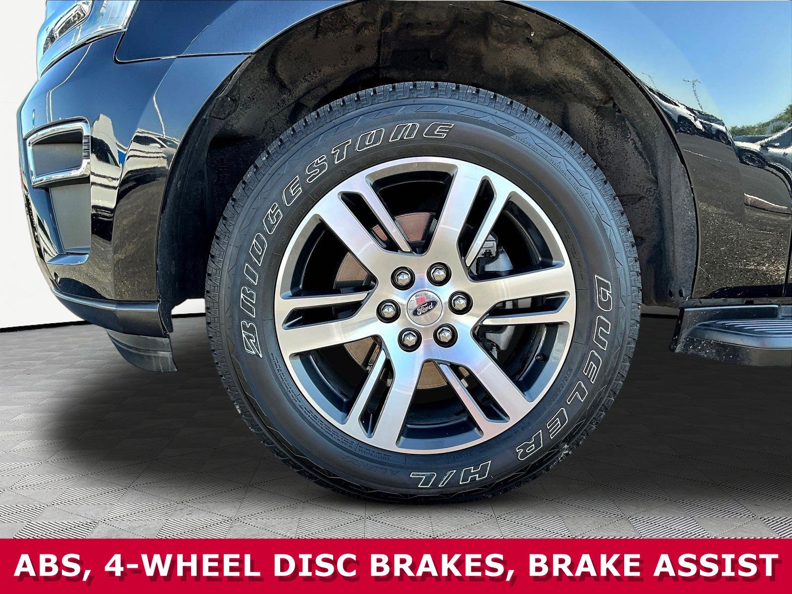 Used 2024 Ford Expedition Max Limited AWD/4WD image 33