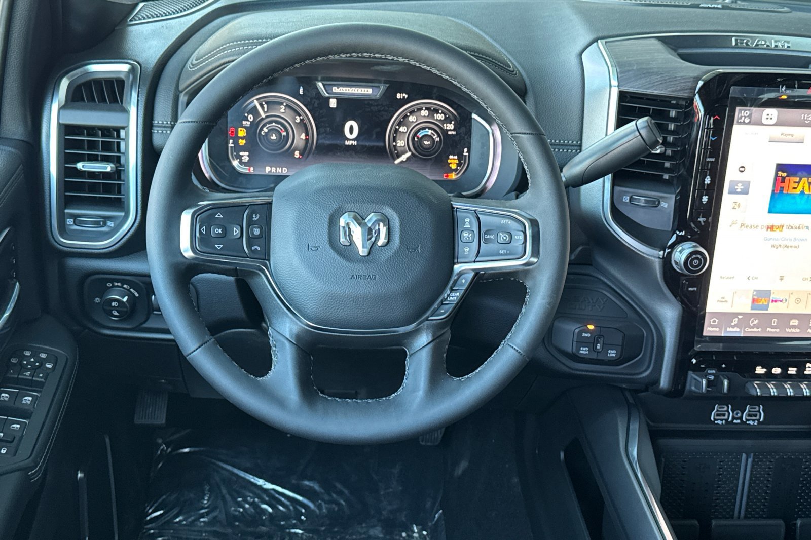 New 2026 RAM 3500 Laramie AWD/4WD image 13