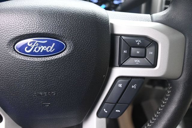 Used 2017 Ford F250 Lariat w/ Lariat Ultimate Package AWD/4WD image 14