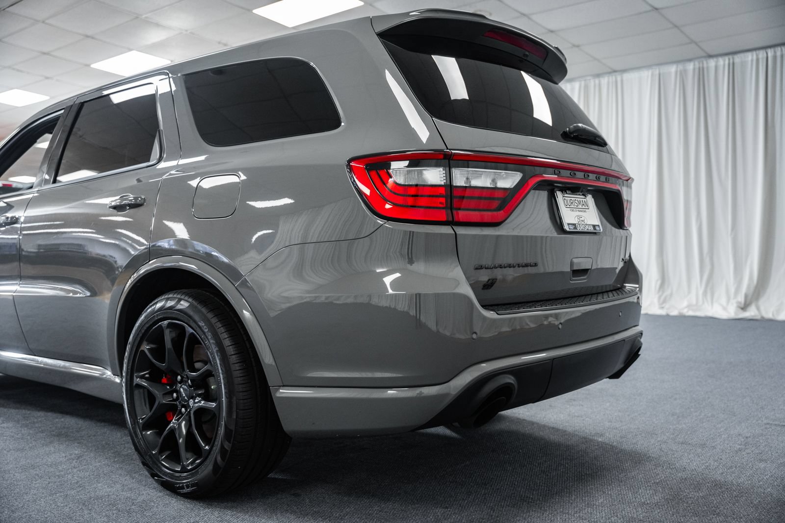 Used 2022 Dodge Durango SRT w/ Black Package AWD/4WD image 6