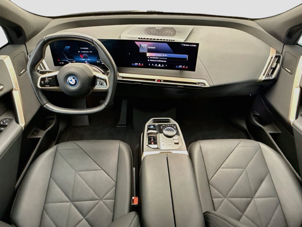 Certified 2024 BMW iX xDrive50 w/ Premium Package AWD/4WD image 13