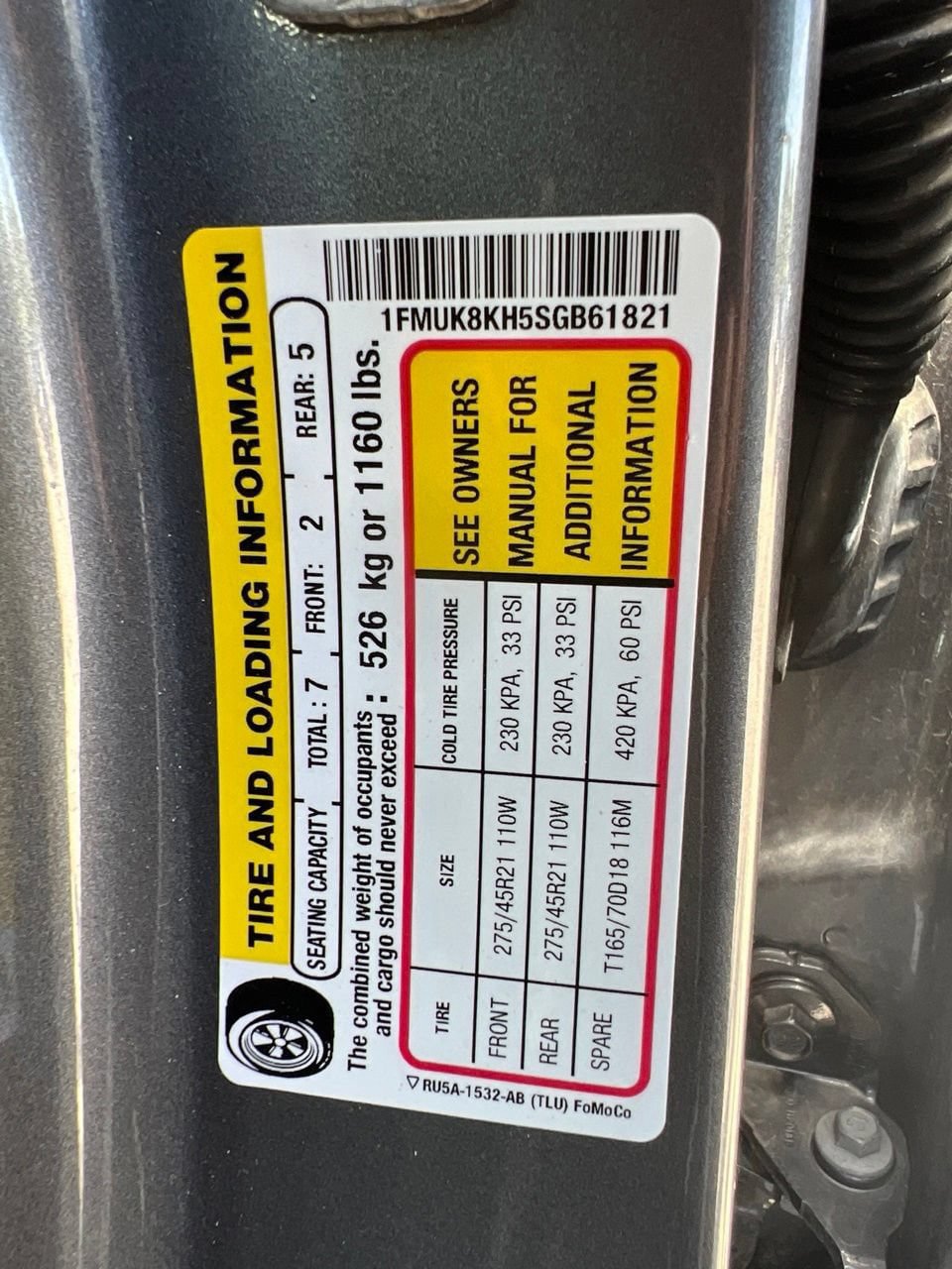 Used 2025 Ford Explorer ST-Line w/ ST-Line Street Pack AWD/4WD image 30