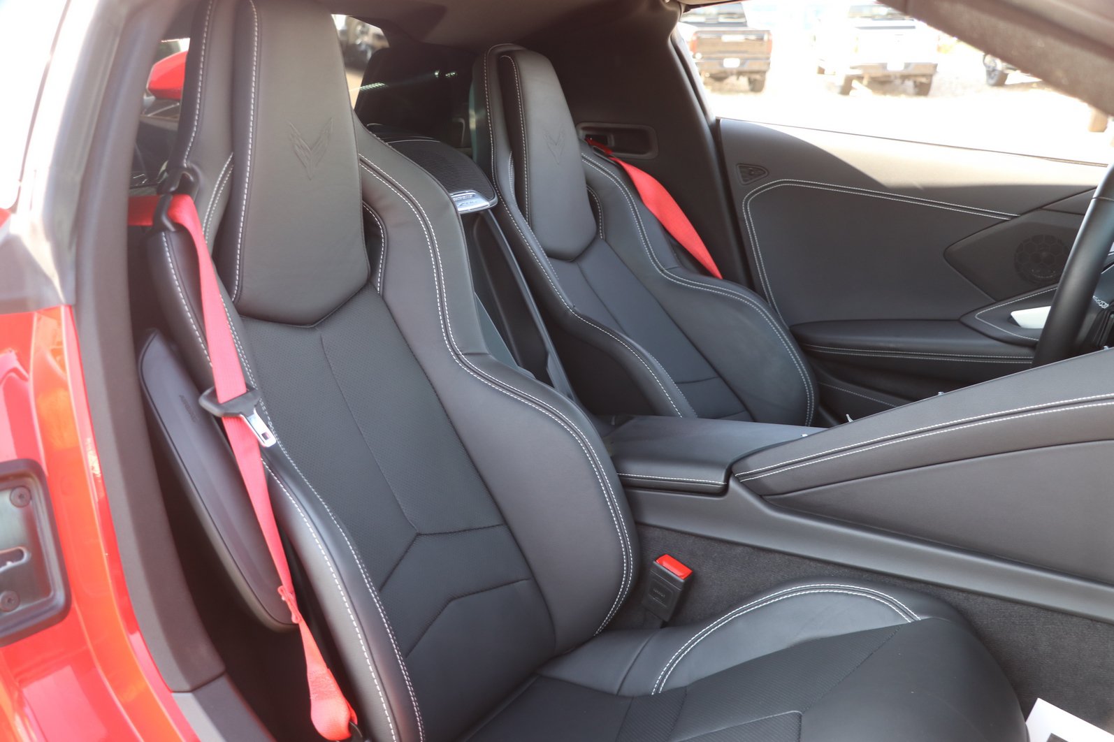 Used 2025 Chevrolet Corvette Z06 RWD image 27