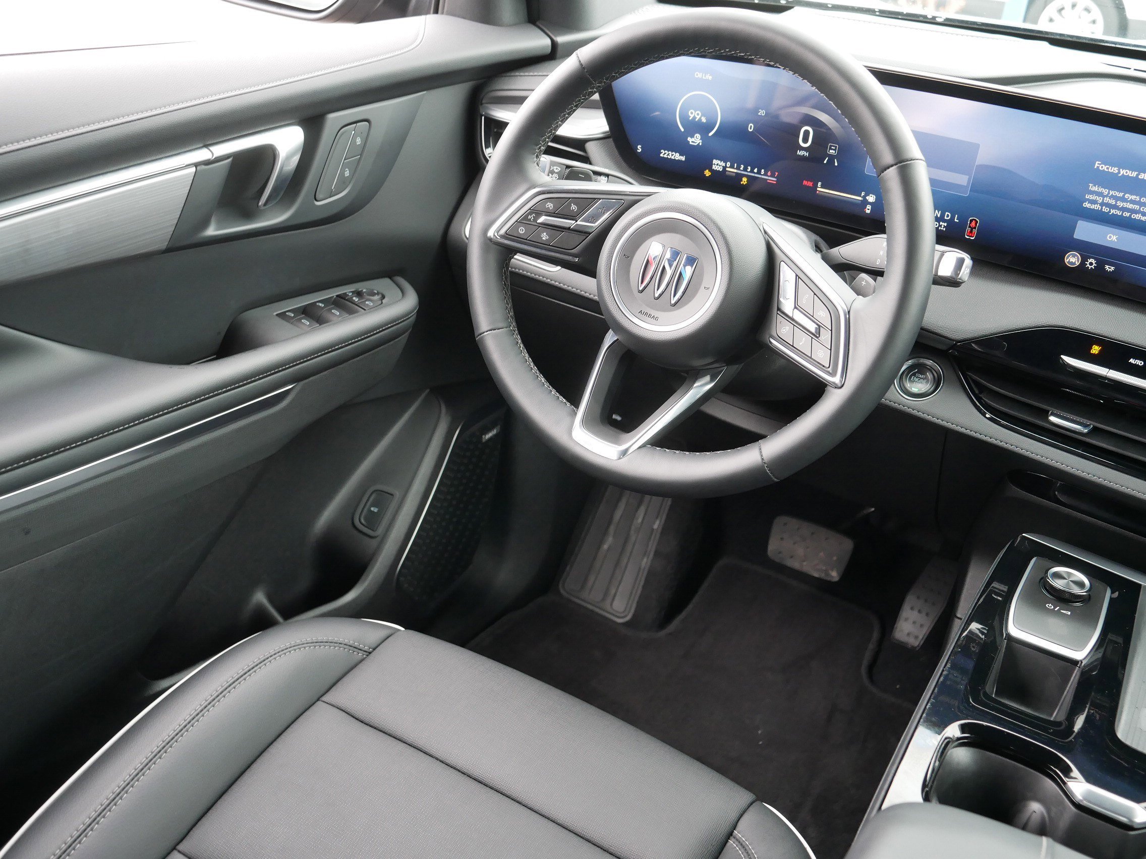 Certified 2025 Buick Enclave Preferred image 9