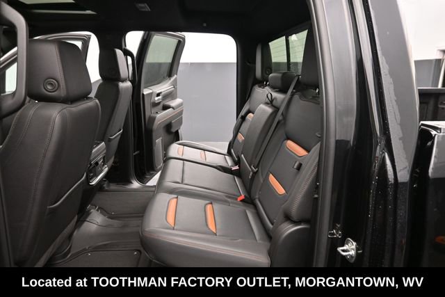 Used 2025 GMC Sierra 1500 AT4 w/ AT4 Preferred Package AWD/4WD image 12