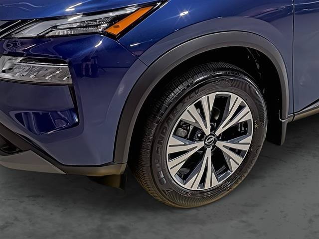 Used 2023 Nissan Rogue SV AWD/4WD image 9