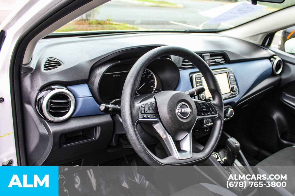 Used 2024 Nissan Versa SV FWD image 30