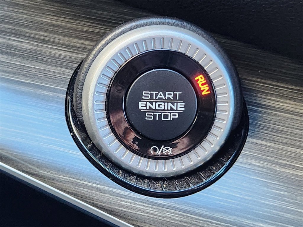 Used 2023 Jeep Wagoneer Series II image 23